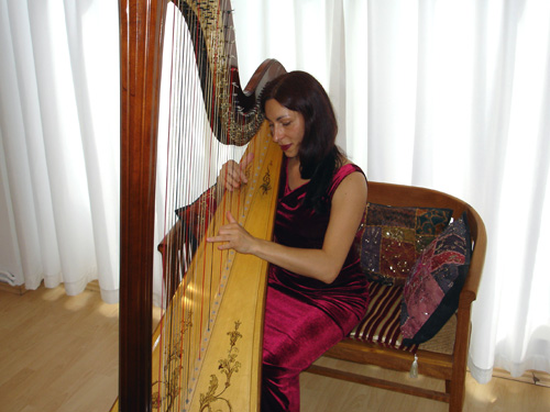 Vida Izadi